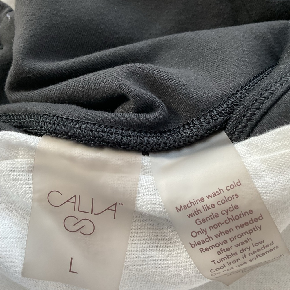 Calia Black High-Waisted Leggings - Picture 3 of 3